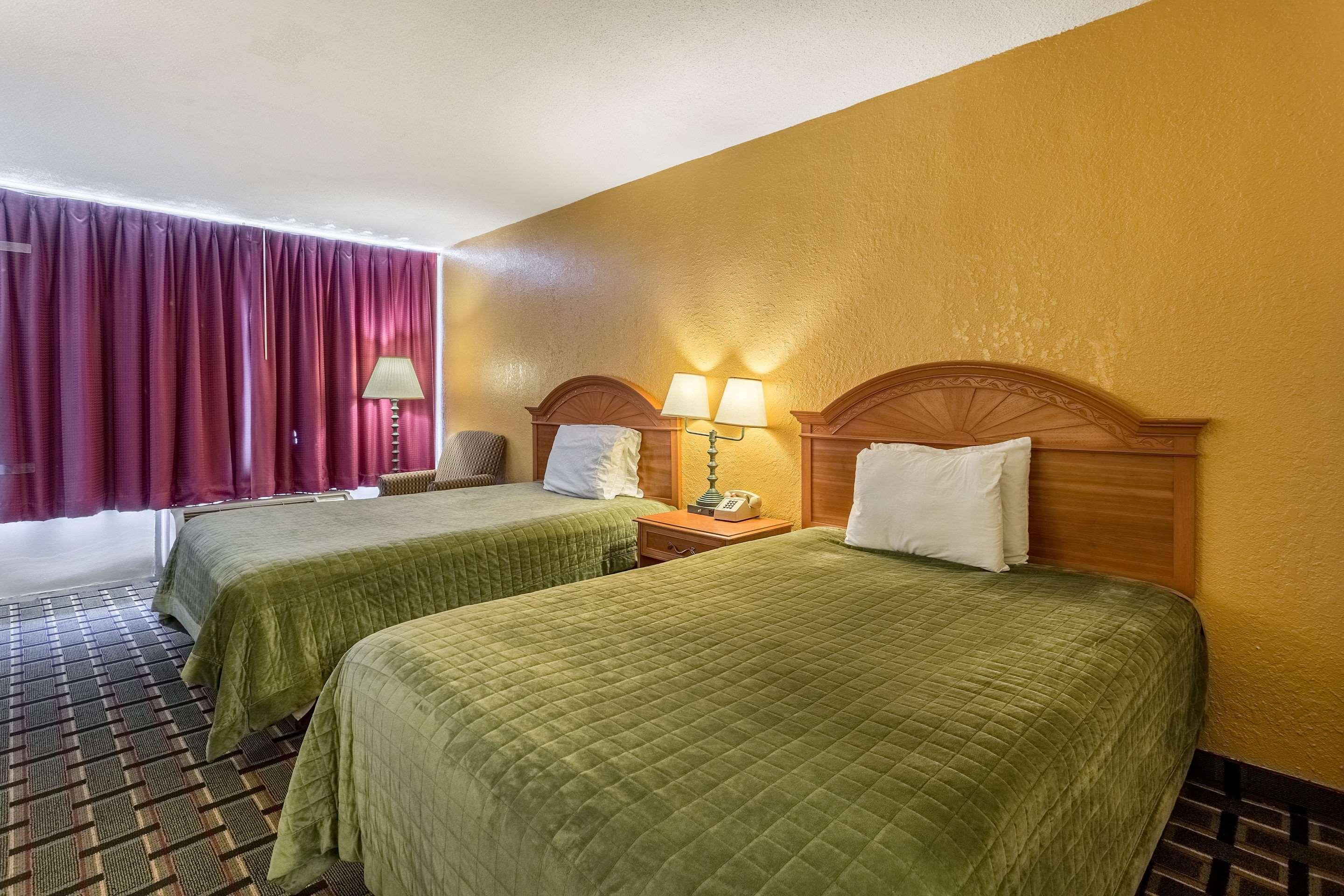 Rodeway Inn Denmark-Jackson Exteriér fotografie